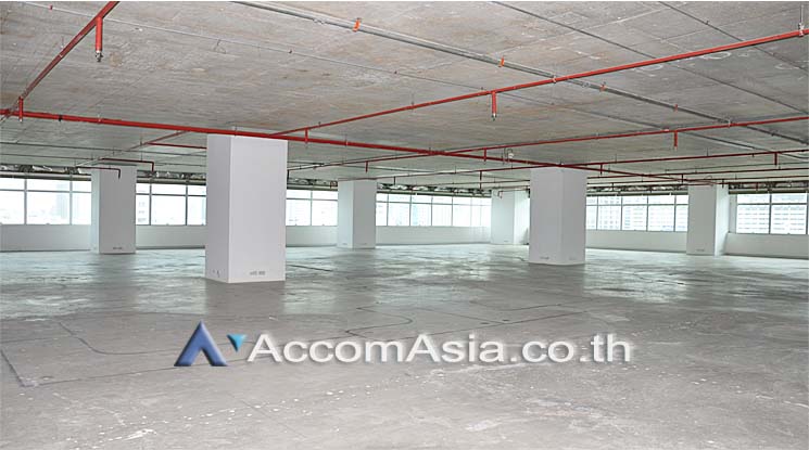  1  Office Space For Rent in Silom ,Bangkok BTS Surasak at Vorawat Building AA12862